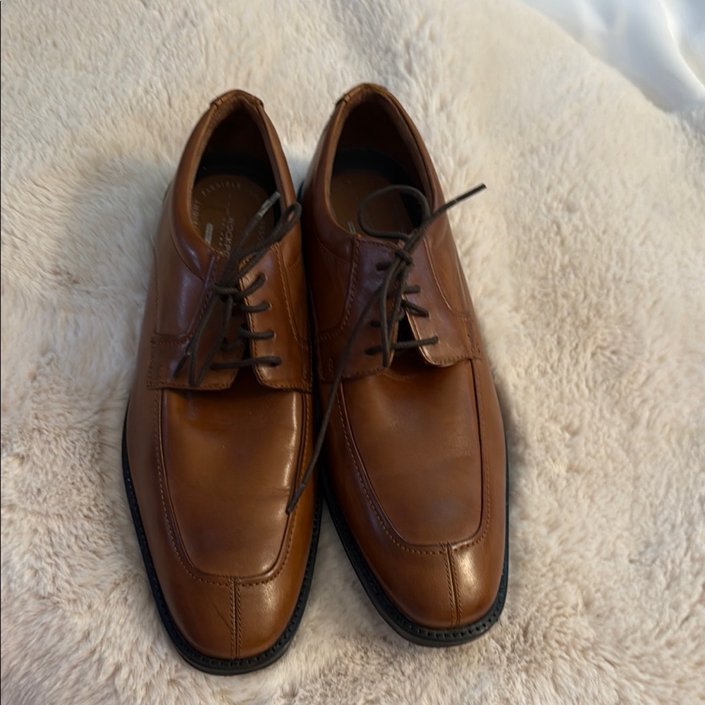 Rockport Brown Leather Oxfords for‎ Timeless Elegance